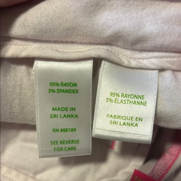 Lilly Pulitzer scalloped shorts! - Picture 5 of 7